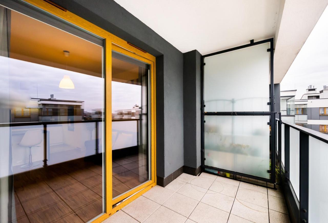 Magazynowa Exclusive Amber Apartment وارسو المظهر الخارجي الصورة