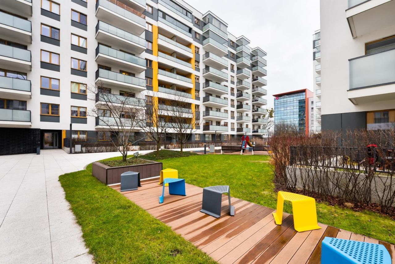 Magazynowa Exclusive Amber Apartment وارسو المظهر الخارجي الصورة